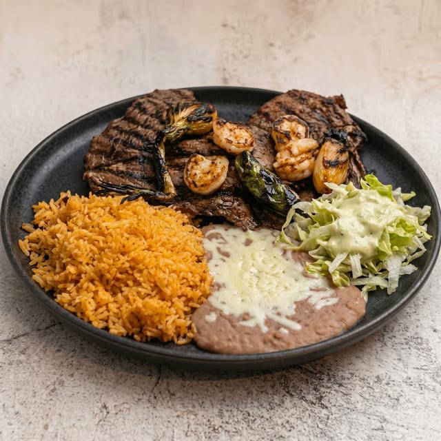 Carne Asada Con Camarones.
